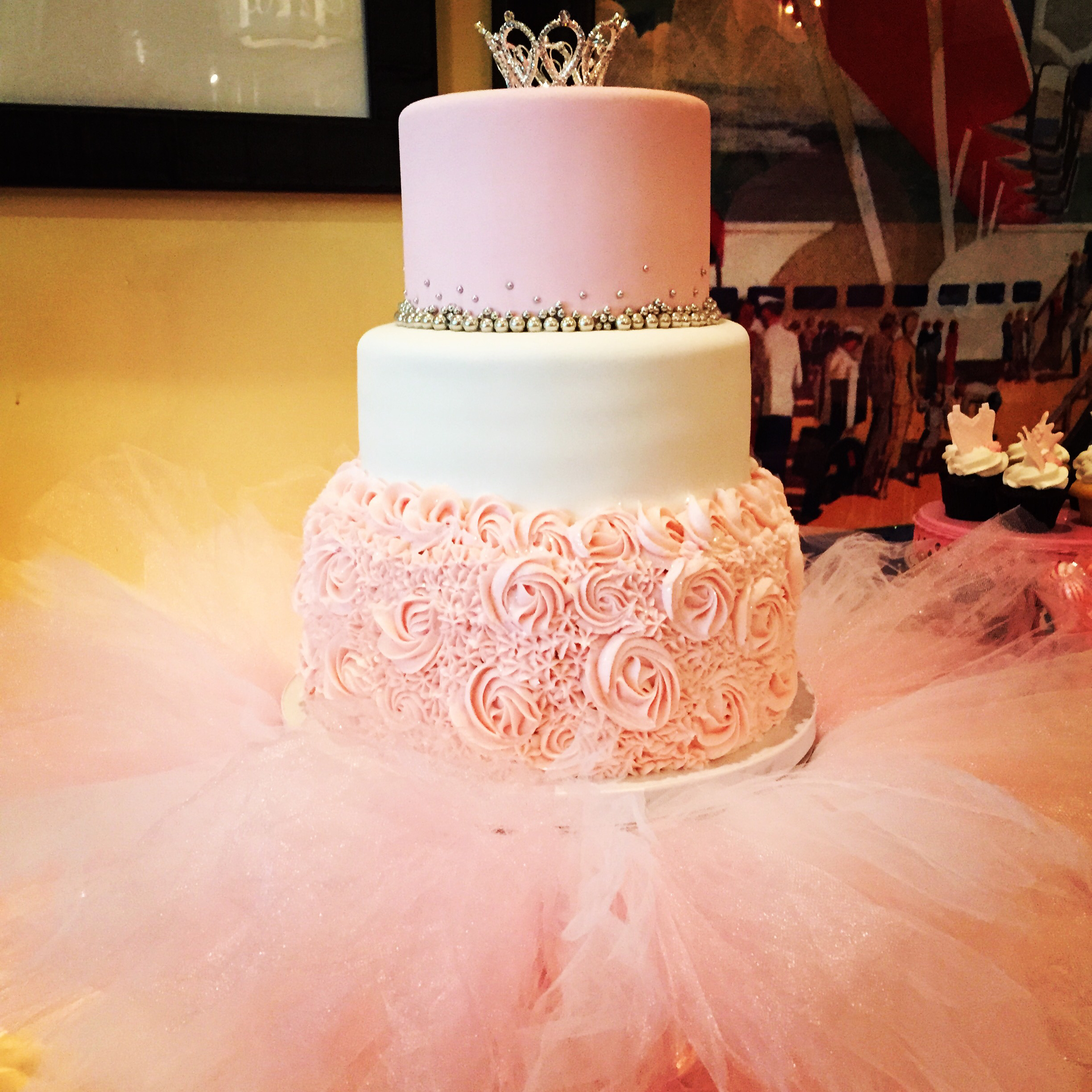 Ballerina Baby Shower Cake3