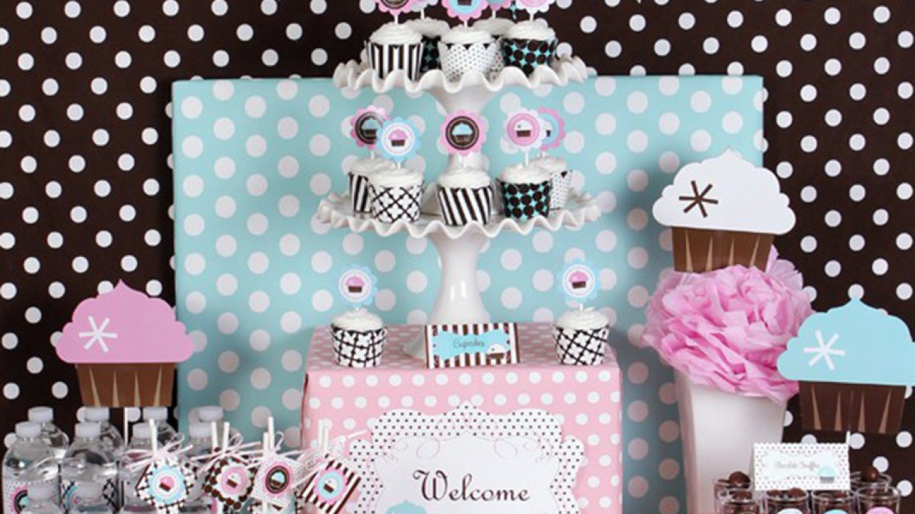 cupcake theme baby shower