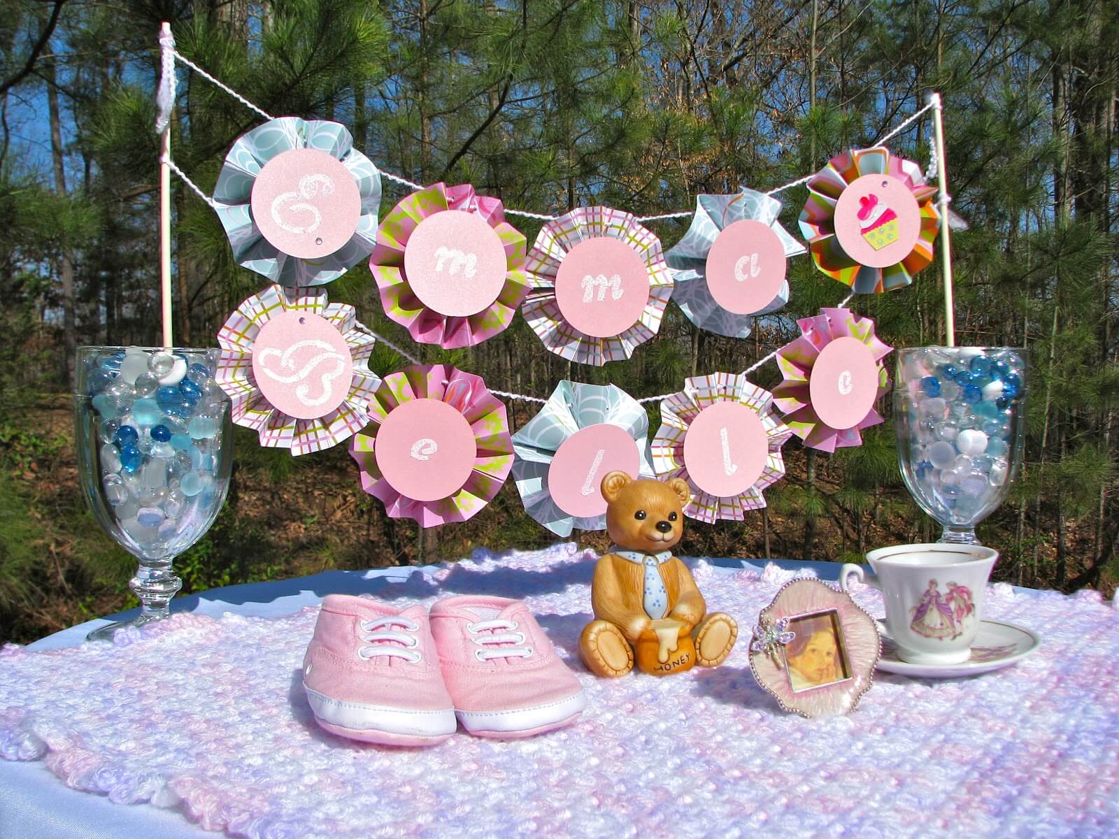 Lots of Baby Shower Banner Ideas Decorations
