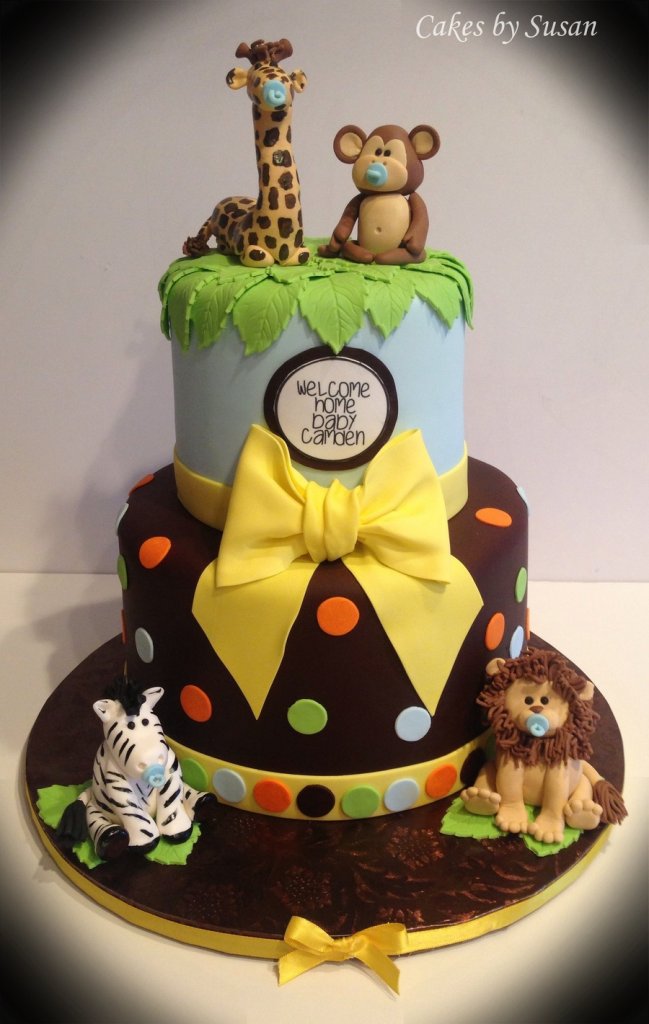 Jungle baby shower cake